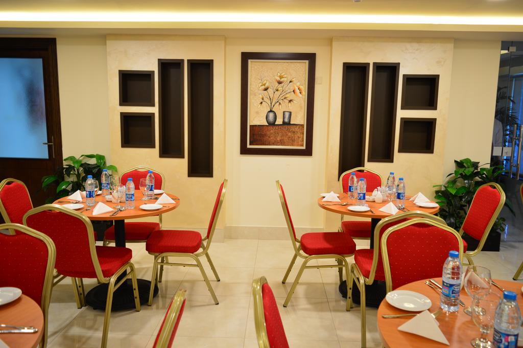Ream Hotel Amman Exterior photo
