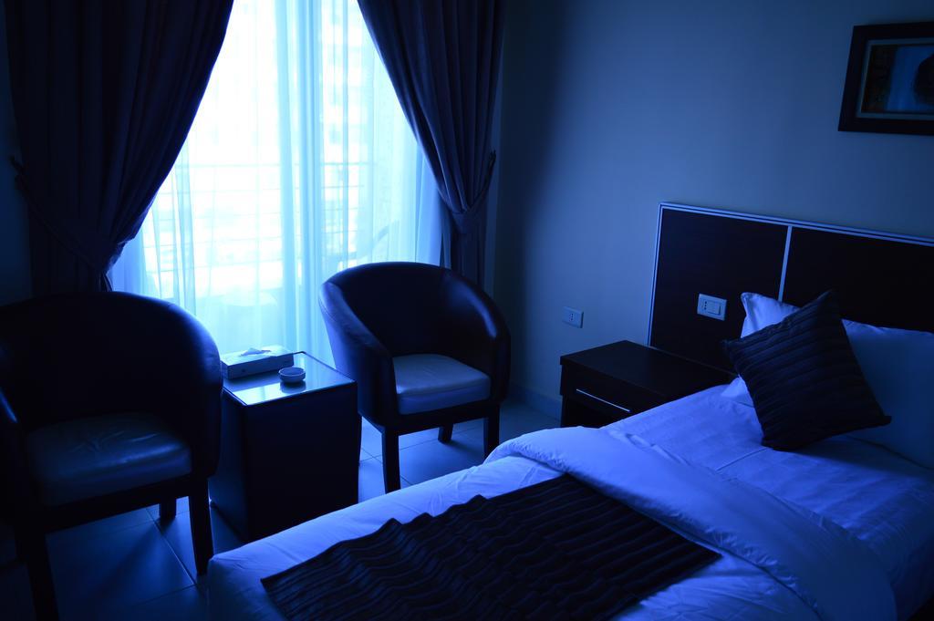 Ream Hotel Amman Room photo