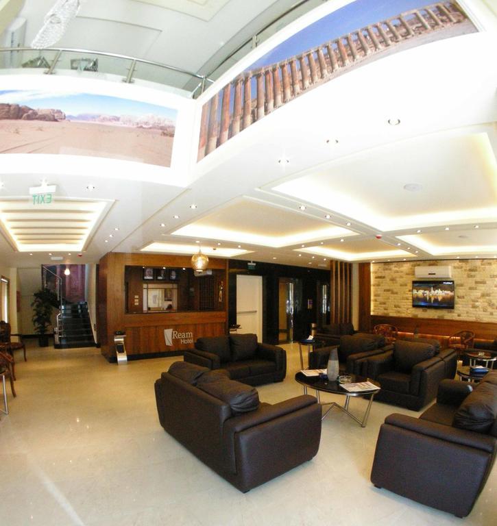 Ream Hotel Amman Exterior photo